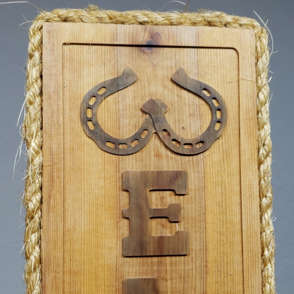 Rustic Welcome Country - Picture 2 of 4